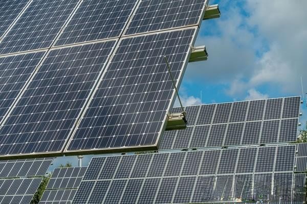 オーストラリアの分散型太陽光発電設備は最初の 10 か月で 1.5 GW を突破